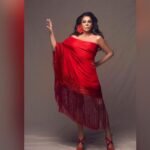 La suspensión del concierto de Isabel Pantoja en Sevilla genera controversia y posibles acciones legales por estafa.