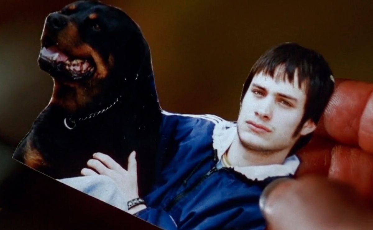 Amores Perros regresa a la pantalla chica con una serie moderna producida por Sofía Vergara que reimagina la historia.