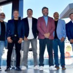 La banda Intocable es homenajeada con una estrella en el Paseo de la Fama, marcando un hito en su trayectoria.