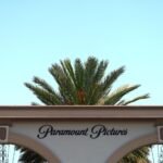 Paramount Skydance ha solicitado una audiencia para avanzar en su fusión con Warner Bros., enfrentando una disputa legal por monopolio.