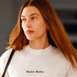 La modelo Hailey Bieber presenta 'Hailey Jean', su nueva colección de mezclilla con fascinante estilo noventero.