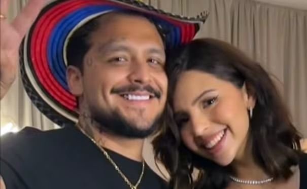 La inesperada reaparición de Christian Nodal y Ángela Aguilar en concierto generó revuelo entre sus fans y seguidores.