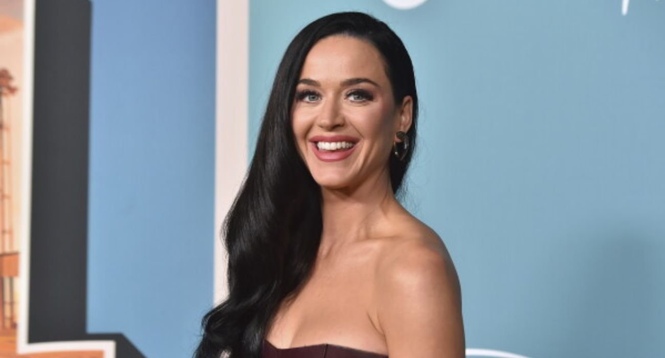 La cantante Katy Perry se pronuncia sobre el uso de su música en videos de la Casa Blanca, defendiendo su verdadero mensaje.
