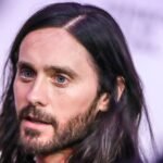 Un polémico documental revela acusaciones de conductas inapropiadas por parte de Jared Leto, incluyendo denuncias contra menores.